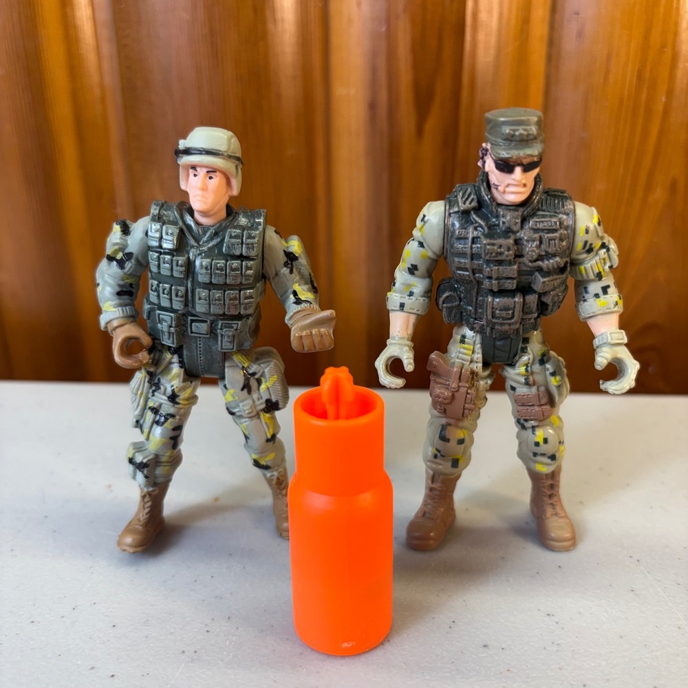 Vintage Chap Mei Soldier Force Action Figures Set Camo Military Men 2-Pack